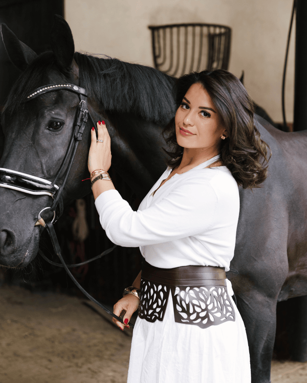 Correa Emperatriz Aelara