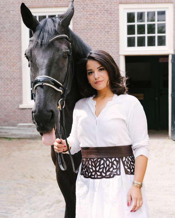 Correa Emperatriz Aelara 